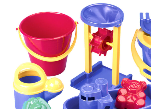 18 Pieces Sand & Water Play Set